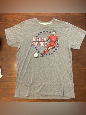 HOMAGE Gray Tee with Red Megan Rapinoe Soccer Graphic